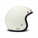 Kremowy kask DMD Vintage rozmiar XS.
